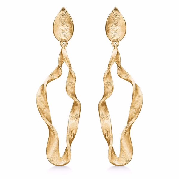 Carla Ørestikker i Forgyldt Sølv - Snoet Design