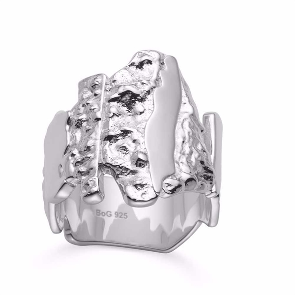 SOPHIA Sølvring i Sterling Sølv - Rustik Struktur Design